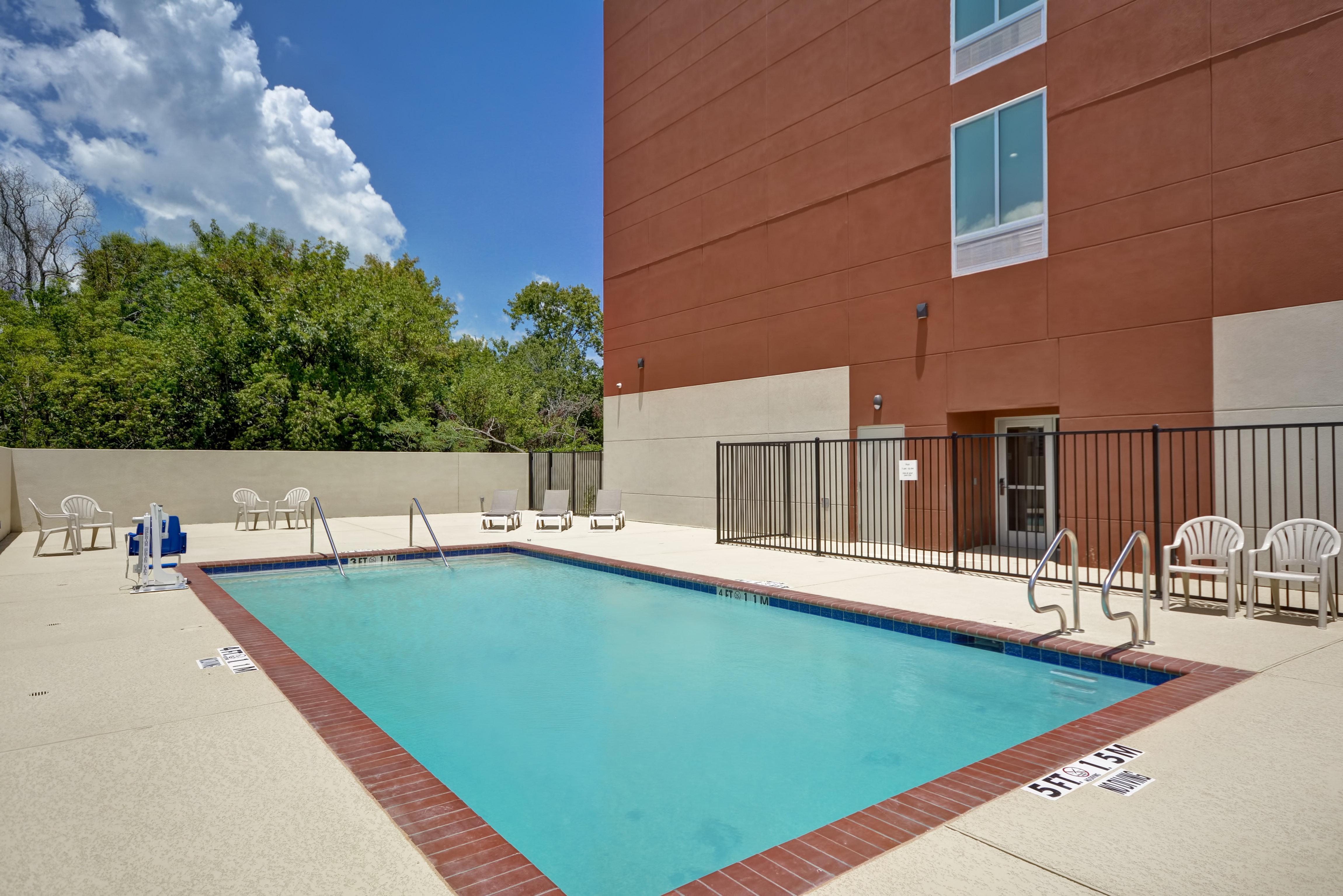 Holiday Inn Express & Suites - Houston Nasa - Boardwalk Area By Ihg Seabrook Kültér fotó